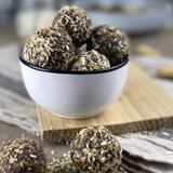 Cranberry & Cocoa Energy Balls-1